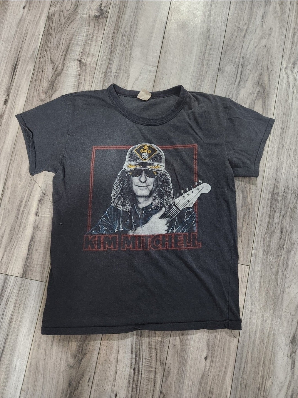 Kim Mitchell Graphic Band Tee Shakin' Like a Human Being Vintage - Large
